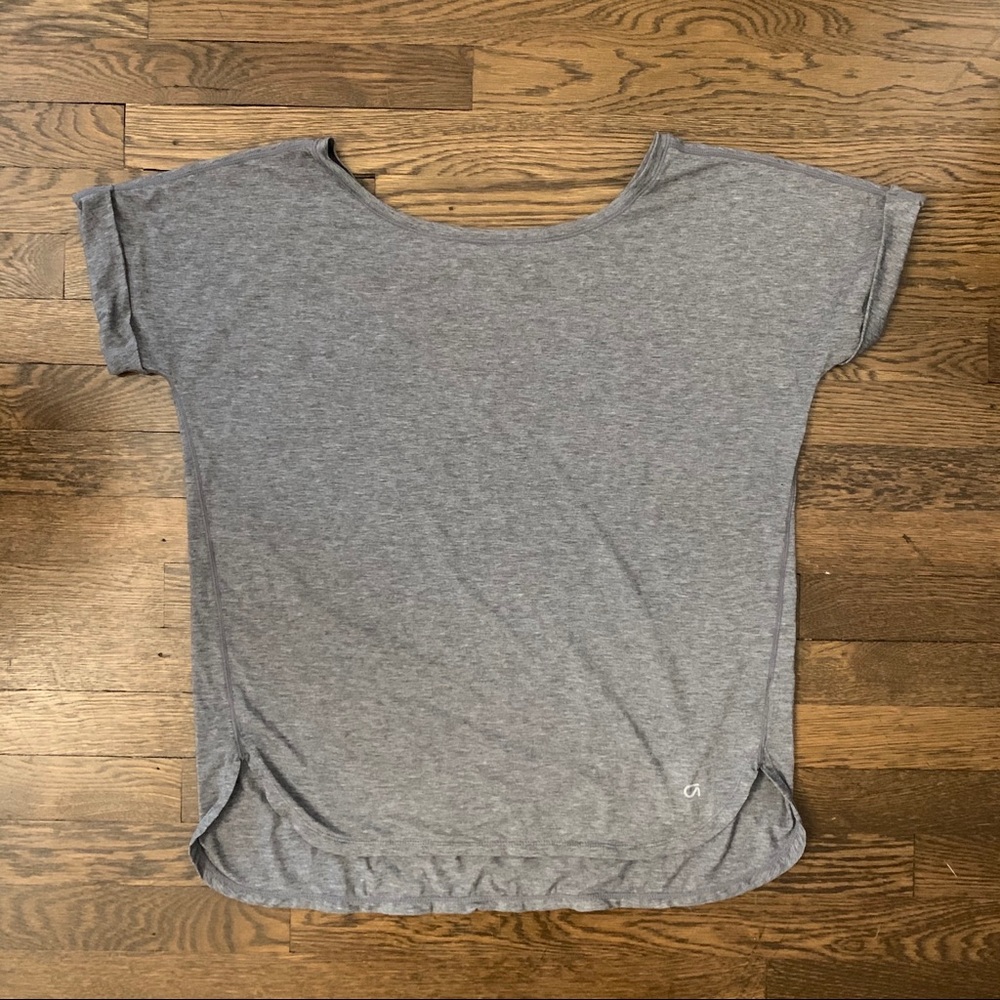 GapFit Breathe Top